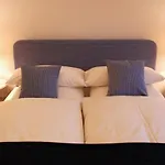 Altstadthotel Bauern Braeu 3* 숄벤하우젠