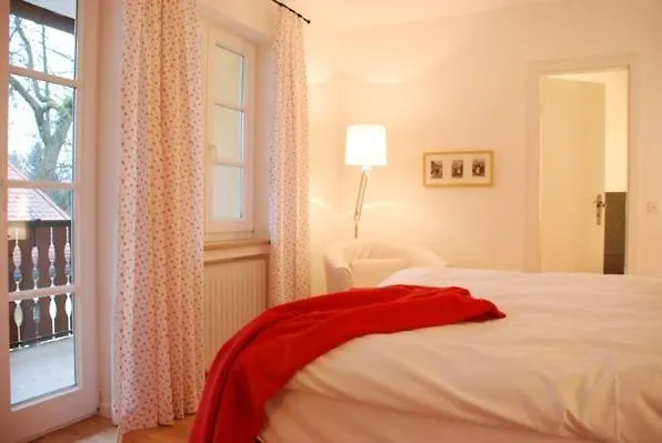 Altstadthotel Bauern Braeu 3* 숄벤하우젠