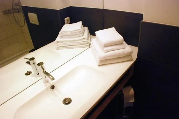 Altstadthotel Bauern Braeu 호텔